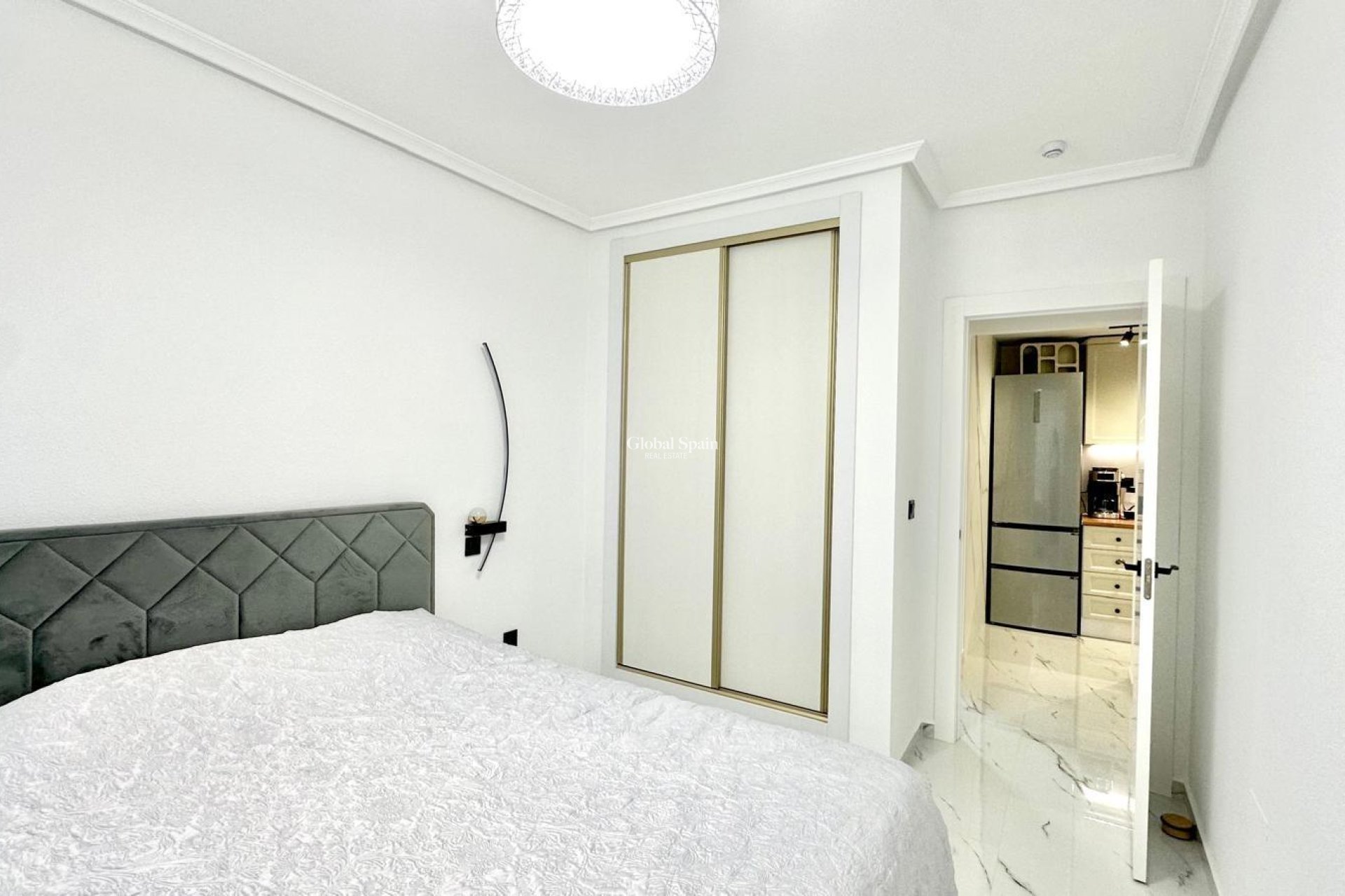 Wederverkoop - APPARTEMENT -
ORIHUELA COSTA - Playa Flamenca Norte