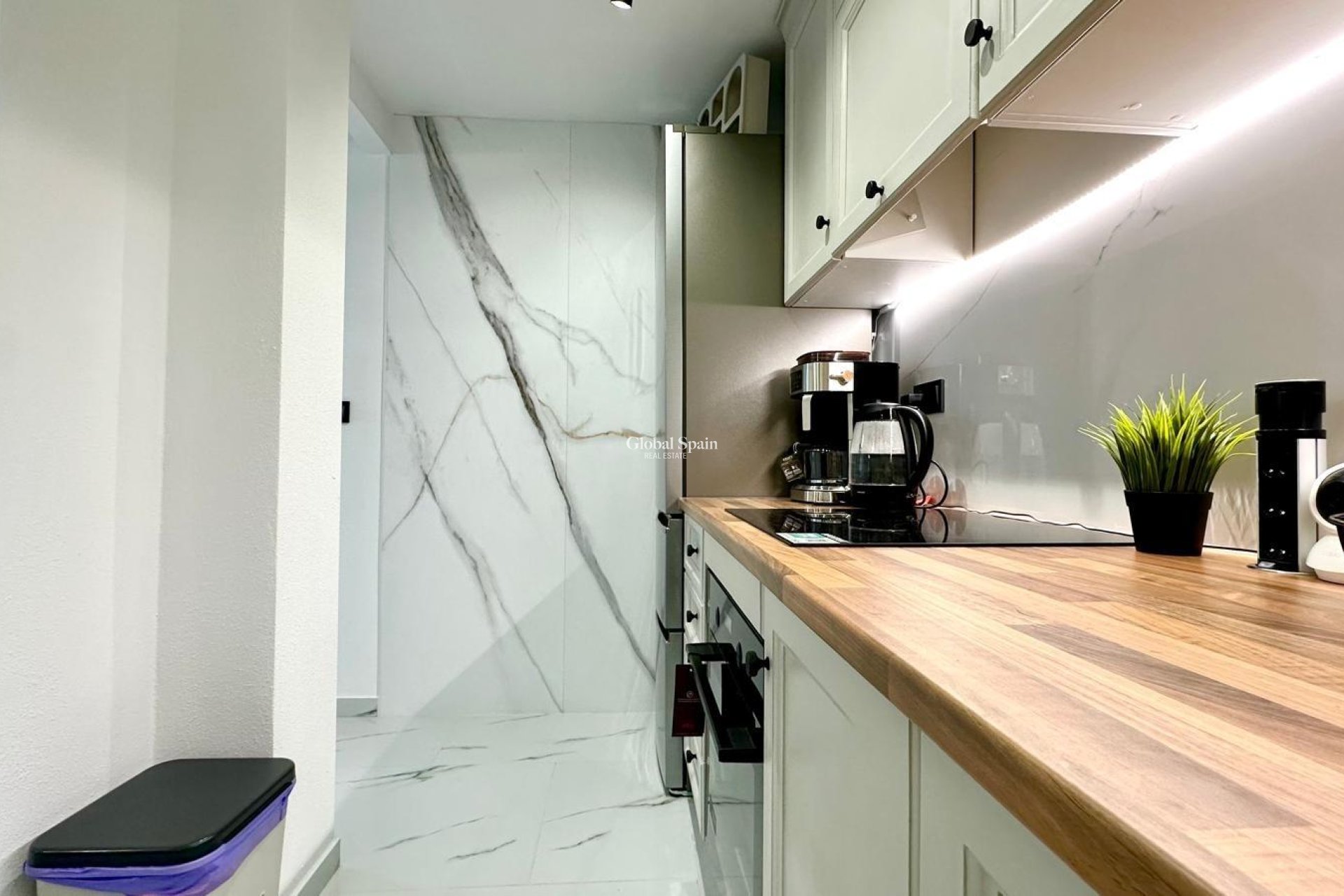 Wederverkoop - APPARTEMENT -
ORIHUELA COSTA - Playa Flamenca Norte