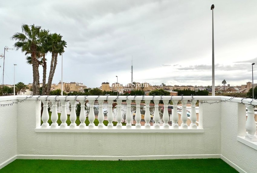 Wederverkoop - APPARTEMENT -
ORIHUELA COSTA - Playa Flamenca Norte