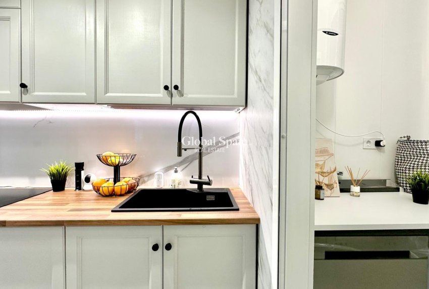 Wederverkoop - APPARTEMENT -
ORIHUELA COSTA - Playa Flamenca Norte