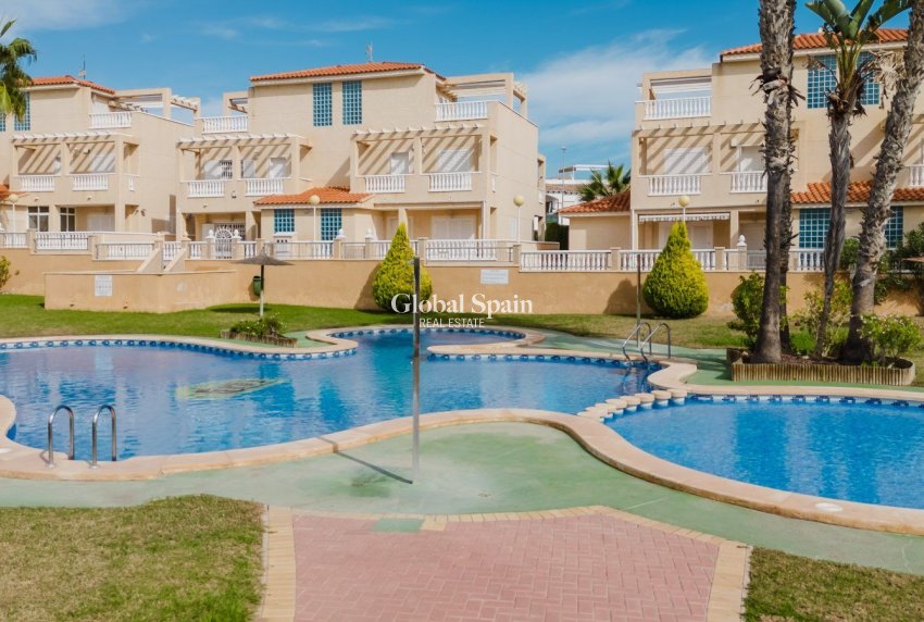 Wederverkoop - Appartement -
ORIHUELA COSTA - Playa Flamenca
