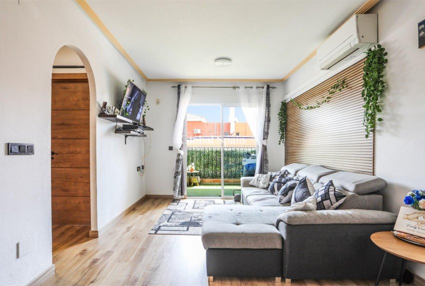 Wederverkoop - APPARTEMENT -
ORIHUELA COSTA - Playa Flamenca