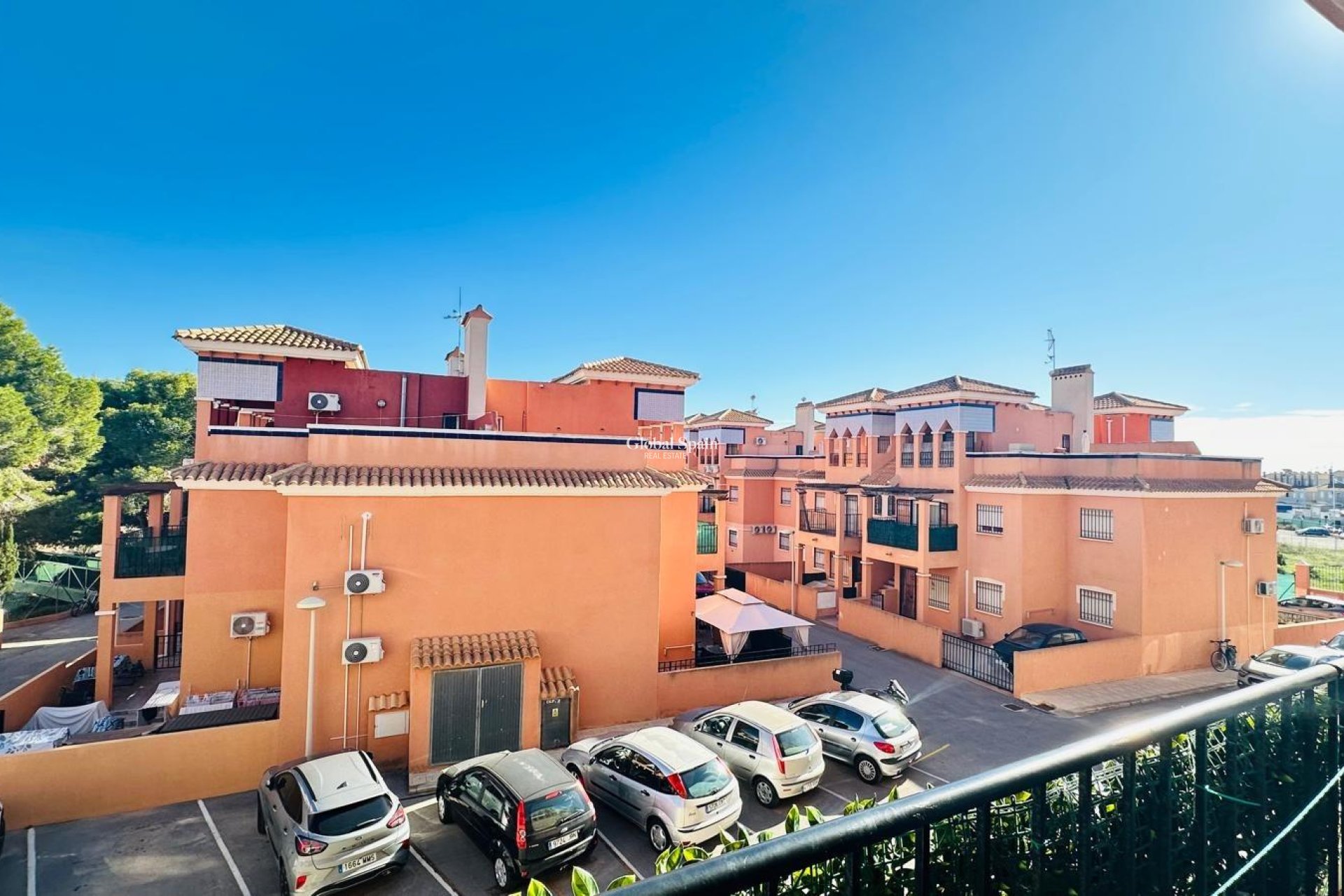 Wederverkoop - APPARTEMENT -
ORIHUELA COSTA - Playa Flamenca