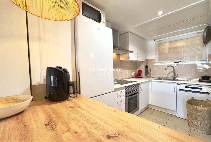 Wederverkoop - APPARTEMENT -
ORIHUELA COSTA - Playa Flamenca