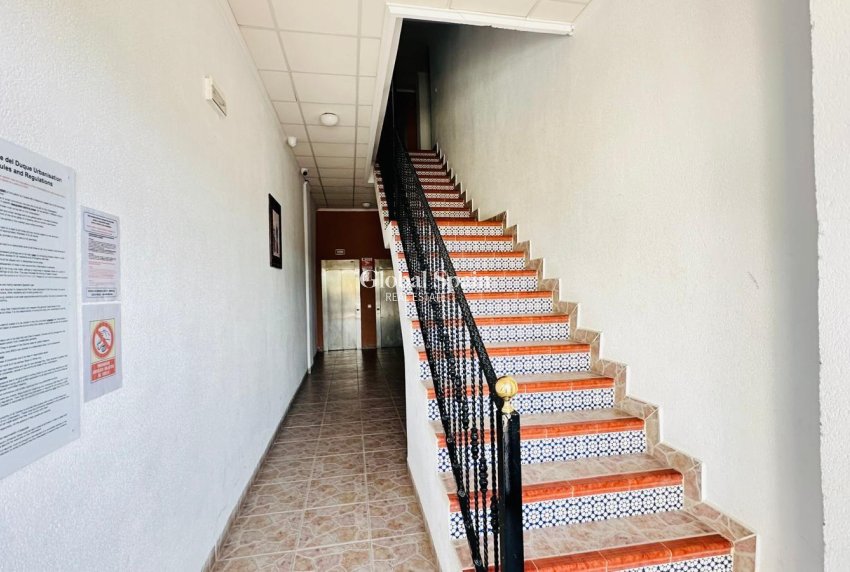 Wederverkoop - APPARTEMENT -
ORIHUELA COSTA - Playa Flamenca