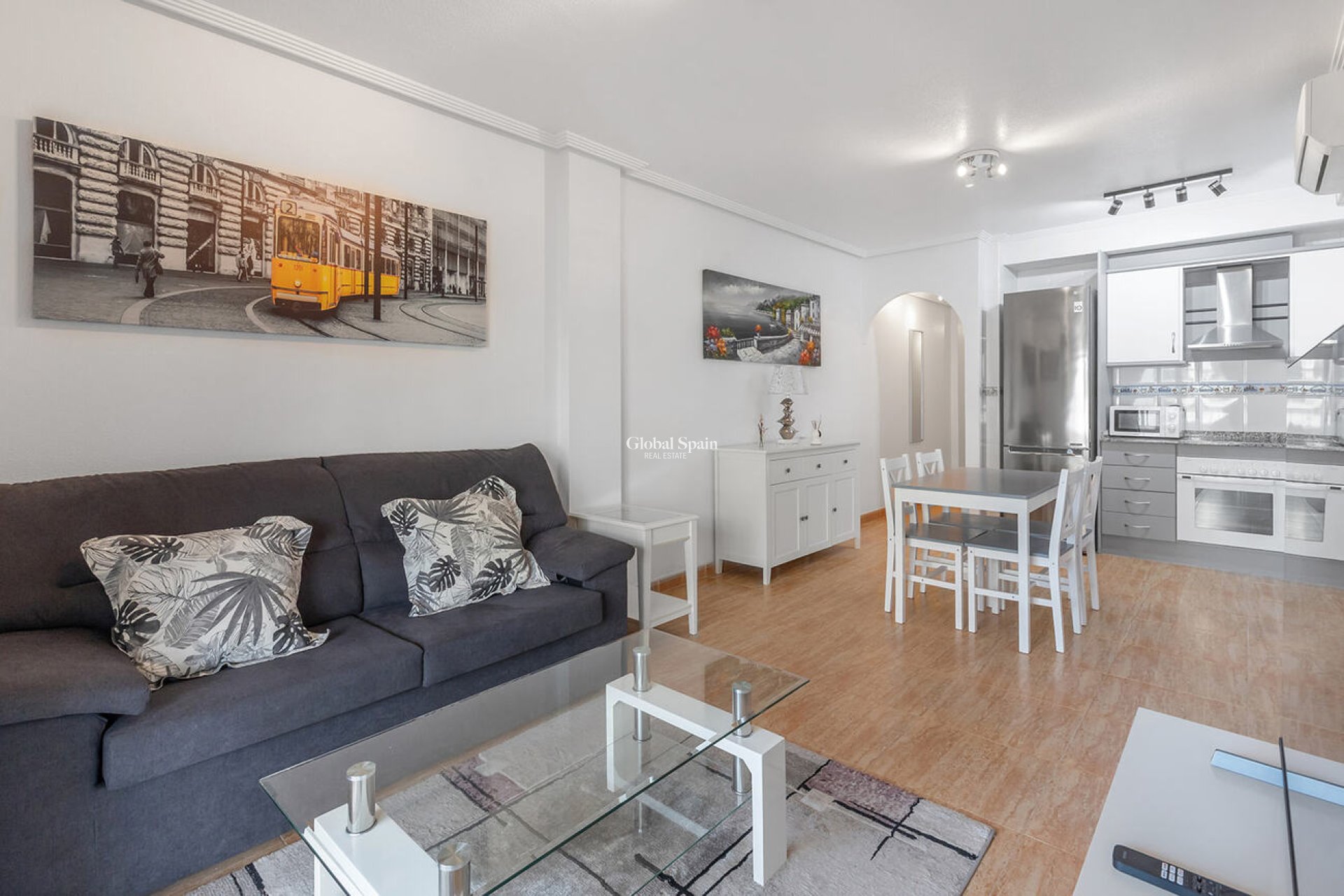 Wederverkoop - APPARTEMENT -
ORIHUELA COSTA - Playa Flamenca