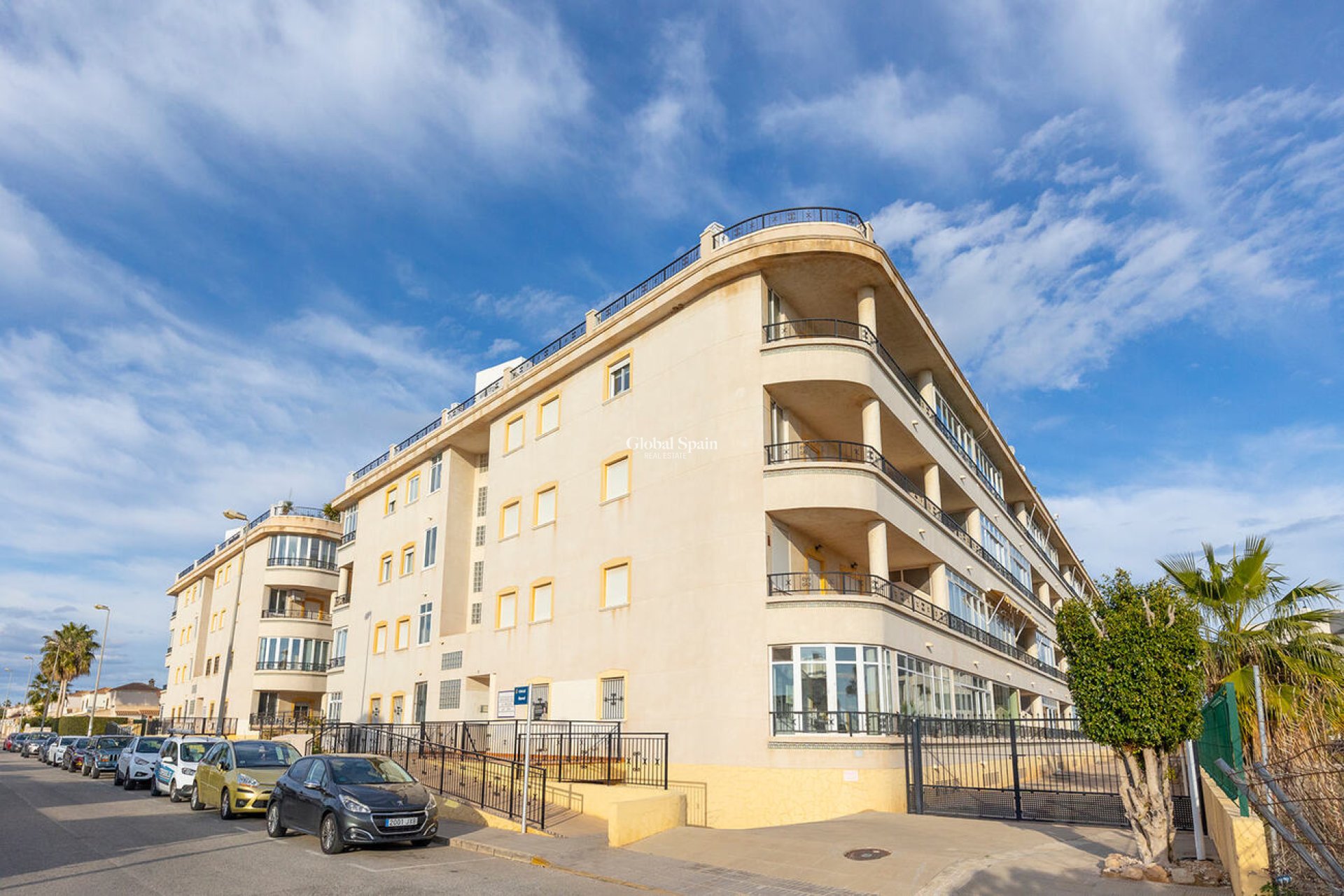 Wederverkoop - APPARTEMENT -
ORIHUELA COSTA - Playa Flamenca