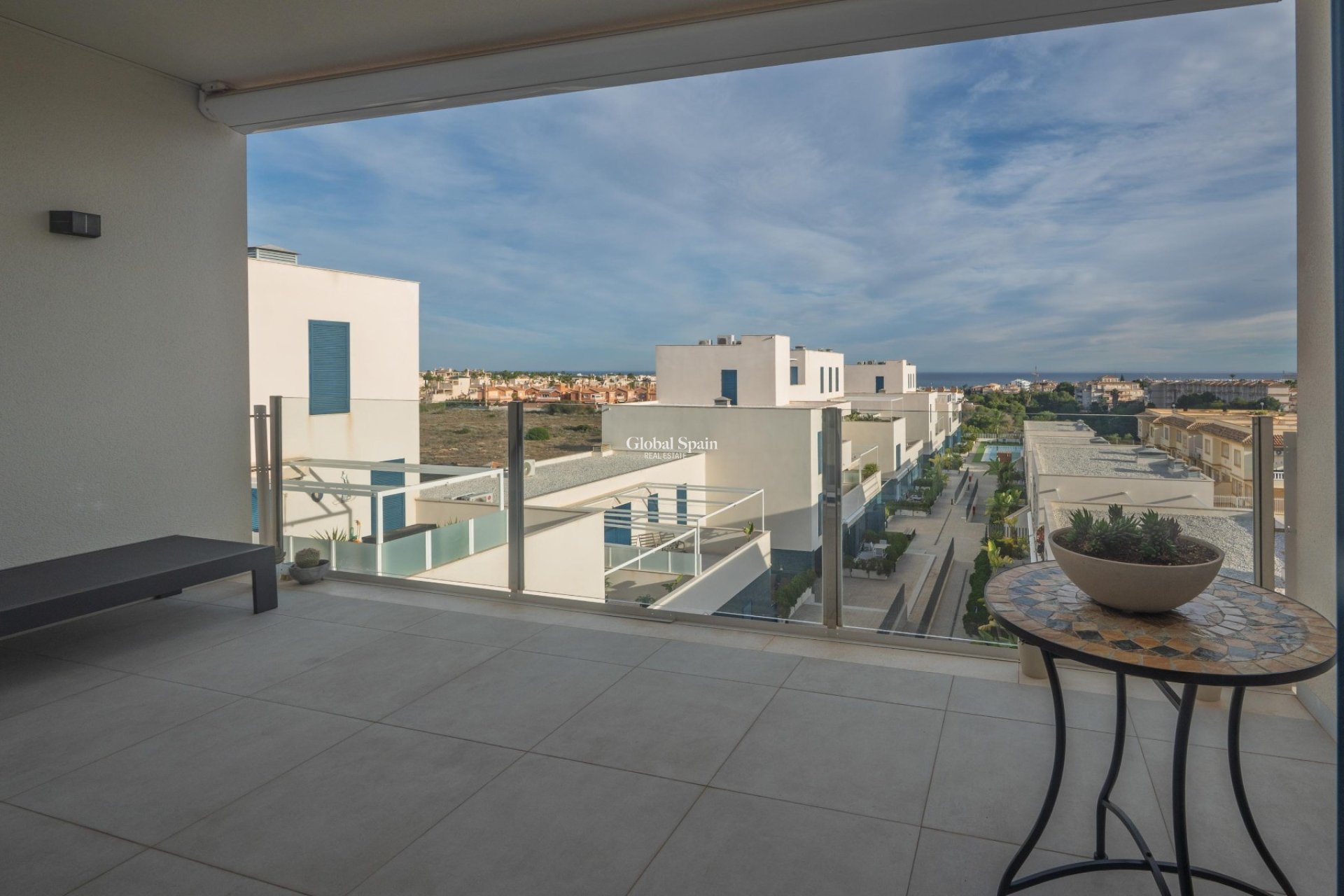 Wederverkoop - APPARTEMENT -
ORIHUELA COSTA - Playa Flamenca