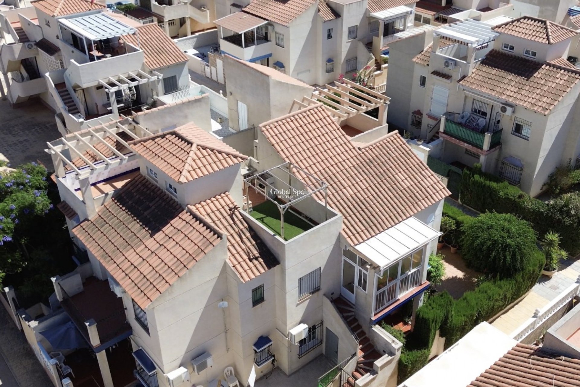 Wederverkoop - APPARTEMENT -
ORIHUELA COSTA - Playa Flamenca
