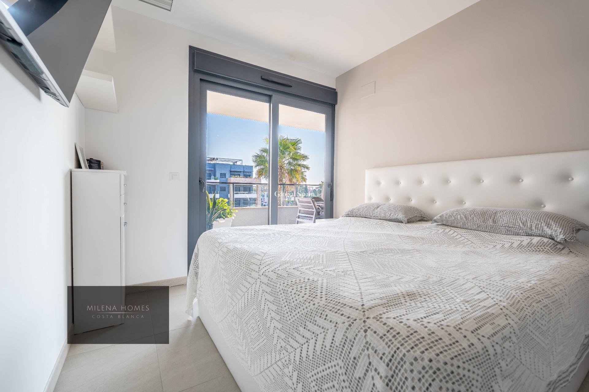 Wederverkoop - APPARTEMENT -
ORIHUELA COSTA - Playa Flamenca