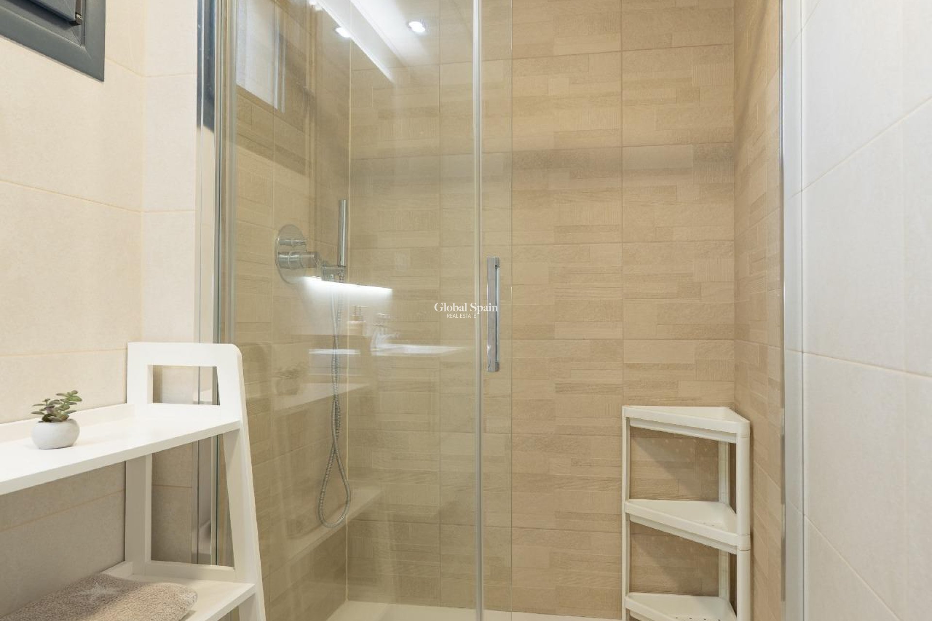 Wederverkoop - APPARTEMENT -
ORIHUELA COSTA - Playa Flamenca