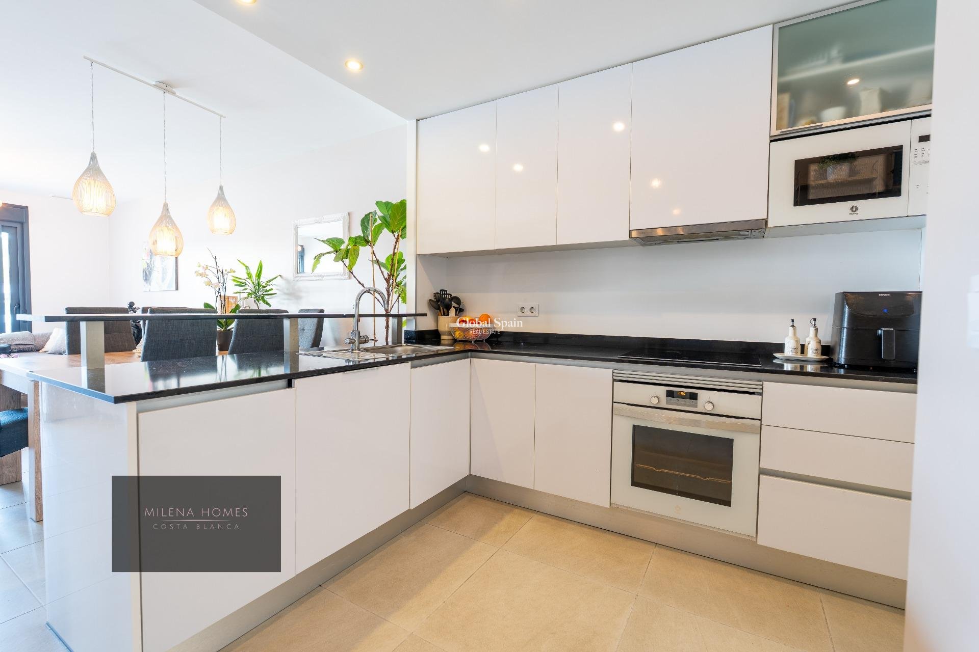 Wederverkoop - APPARTEMENT -
ORIHUELA COSTA - Playa Flamenca