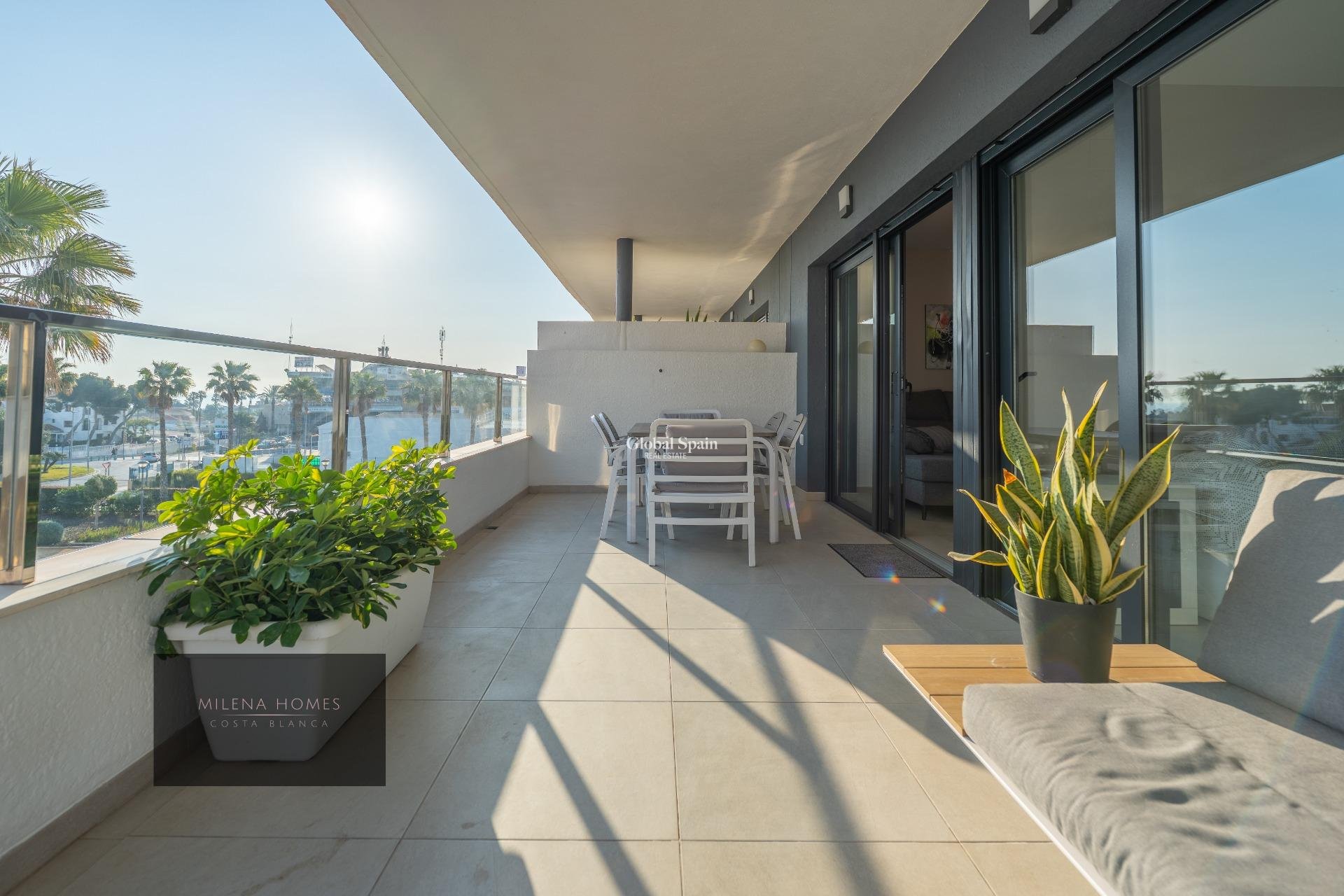 Wederverkoop - APPARTEMENT -
ORIHUELA COSTA - Playa Flamenca