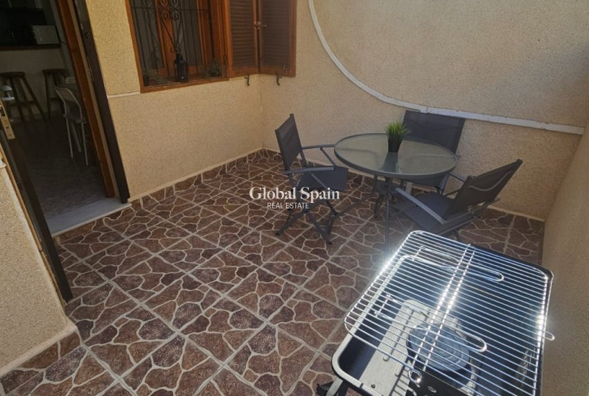 Wederverkoop - APPARTEMENT -
ORIHUELA COSTA - Playa Flamenca