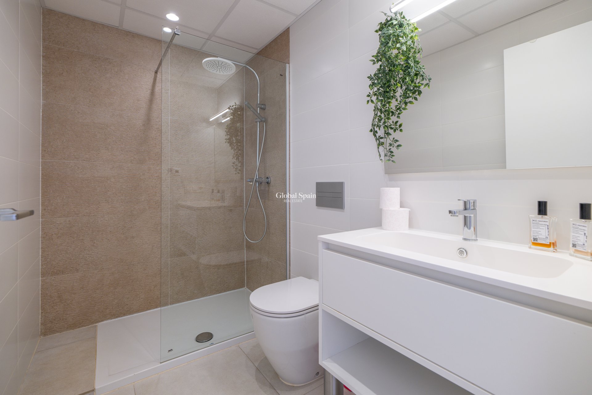 Wederverkoop - APPARTEMENT -
ORIHUELA COSTA - Playa Flamenca