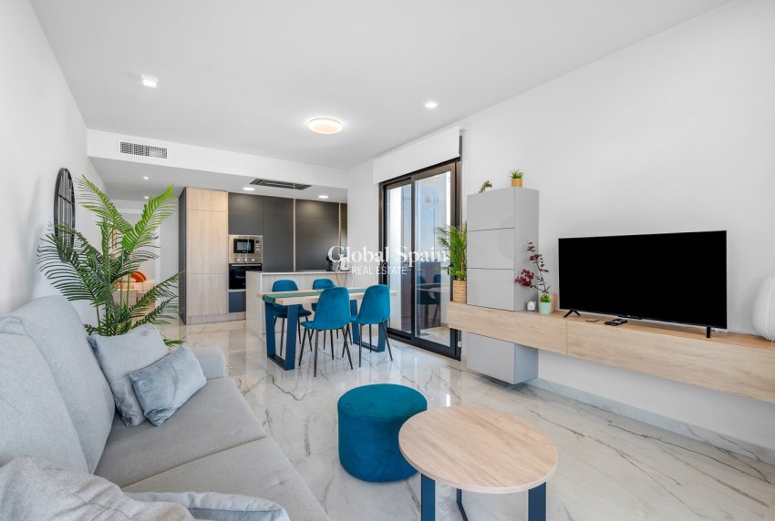 Wederverkoop - APPARTEMENT -
ORIHUELA COSTA - Playa Flamenca