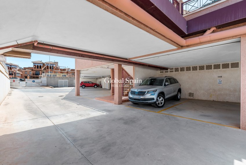 Wederverkoop - APPARTEMENT -
ORIHUELA COSTA - Playa Flamenca