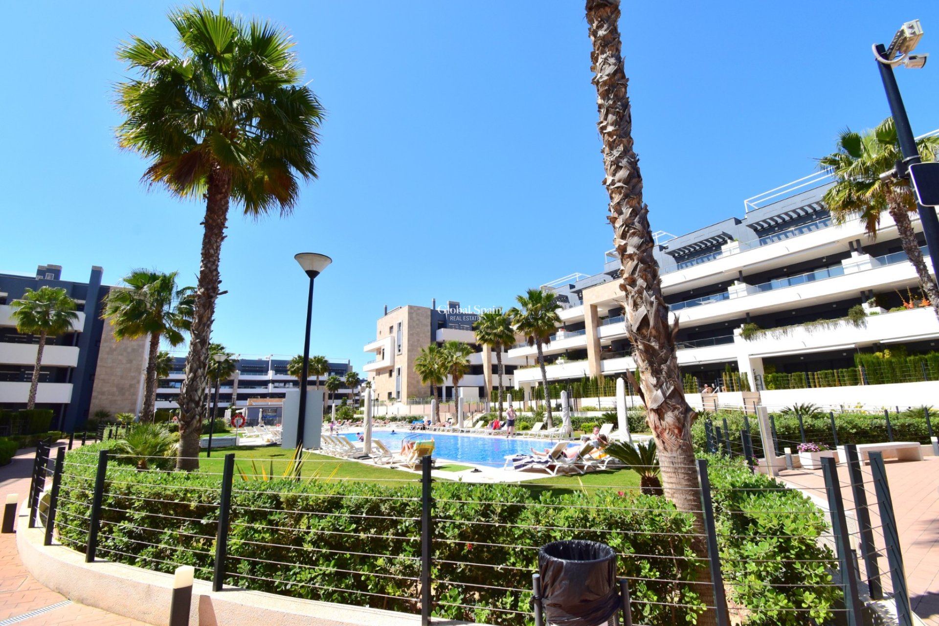 Wederverkoop - APPARTEMENT -
Orihuela Costa - Playa Flamenca