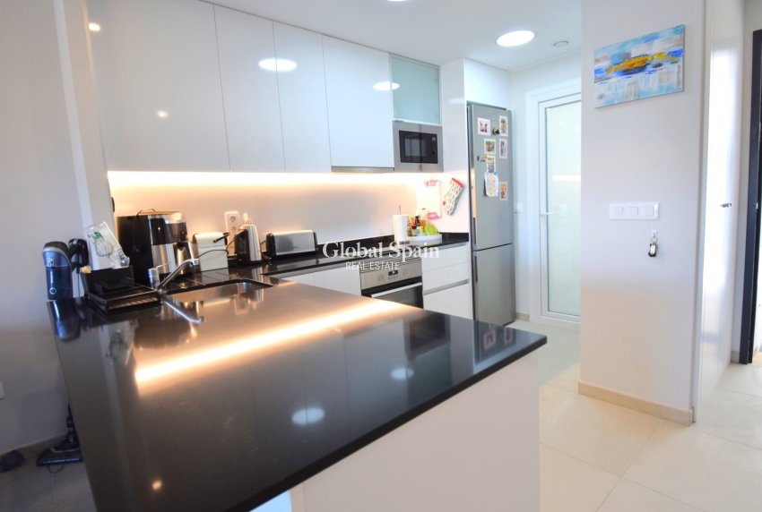 Wederverkoop - APPARTEMENT -
Orihuela Costa - Playa Flamenca