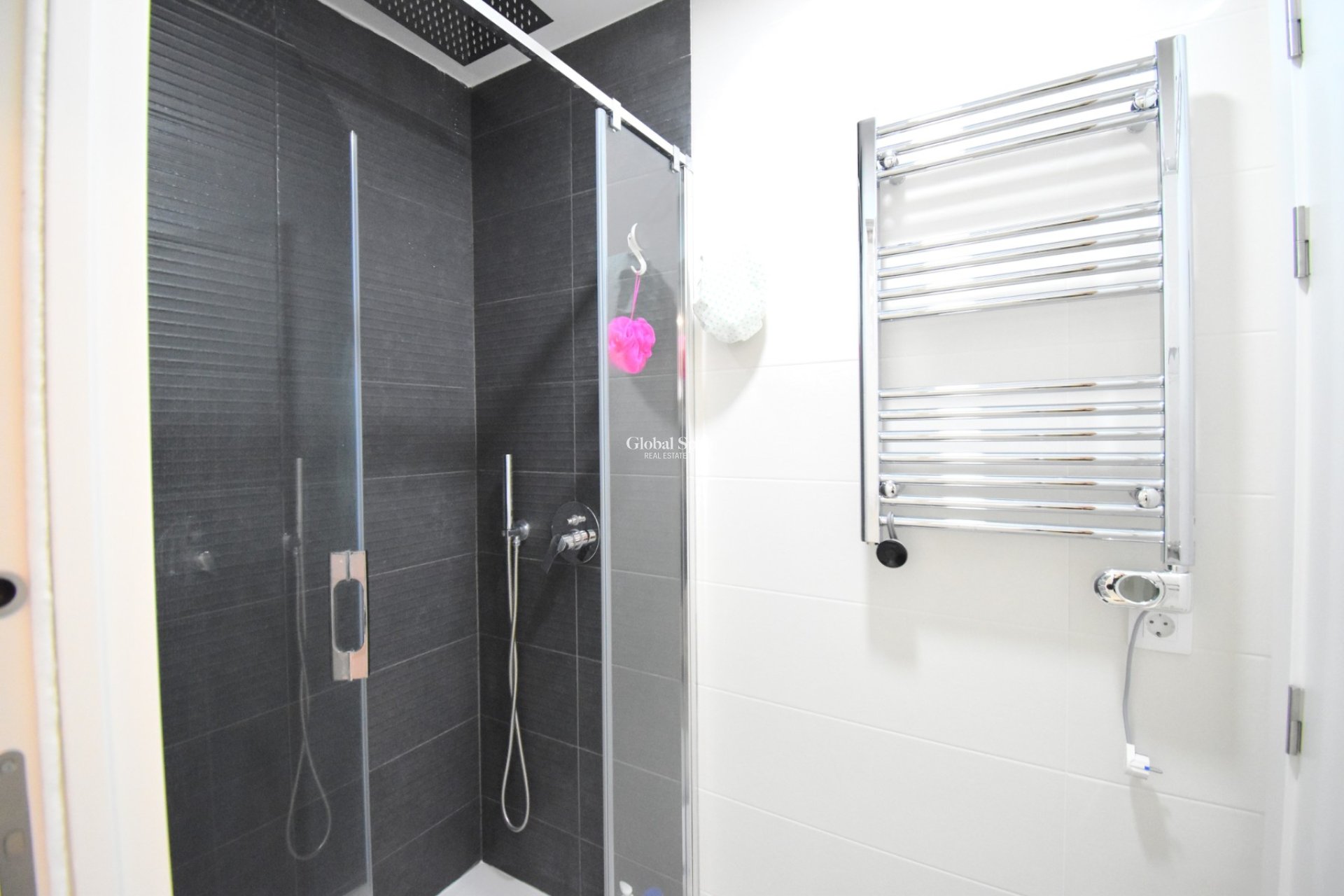 Wederverkoop - APPARTEMENT -
Orihuela Costa - Playa Flamenca