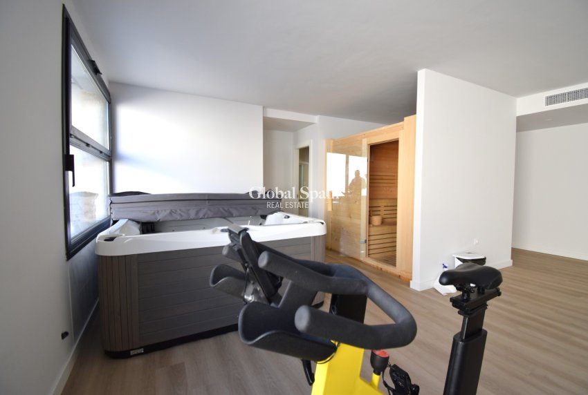 Wederverkoop - APPARTEMENT -
Orihuela Costa - Playa Flamenca