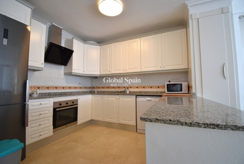 Wederverkoop - APPARTEMENT -
Orihuela Costa - Playa Flamenca