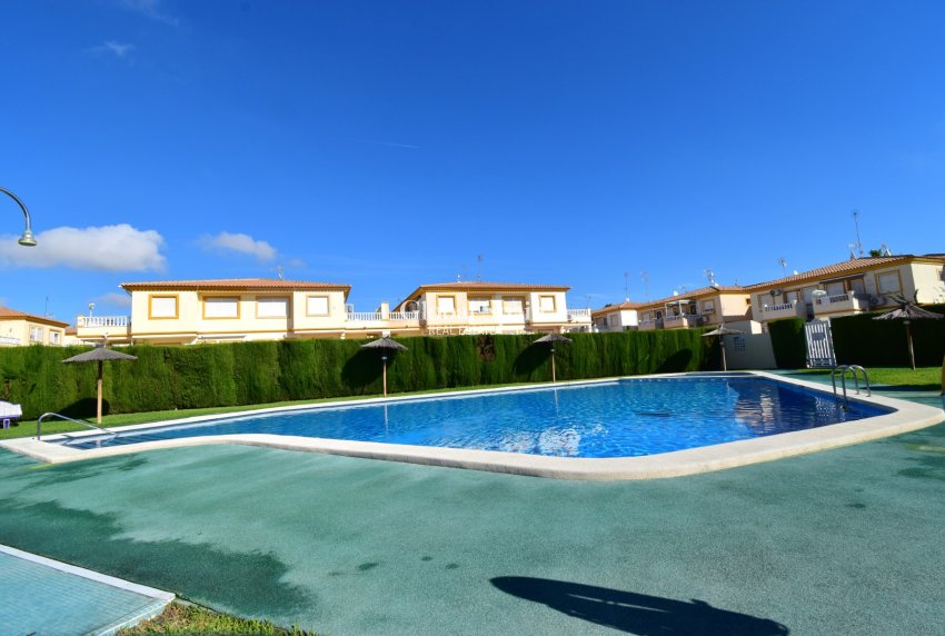 Wederverkoop - APPARTEMENT -
ORIHUELA COSTA - Playa Flamenca