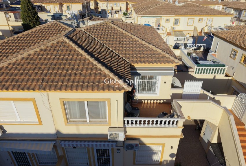 Wederverkoop - APPARTEMENT -
ORIHUELA COSTA - Playa Flamenca