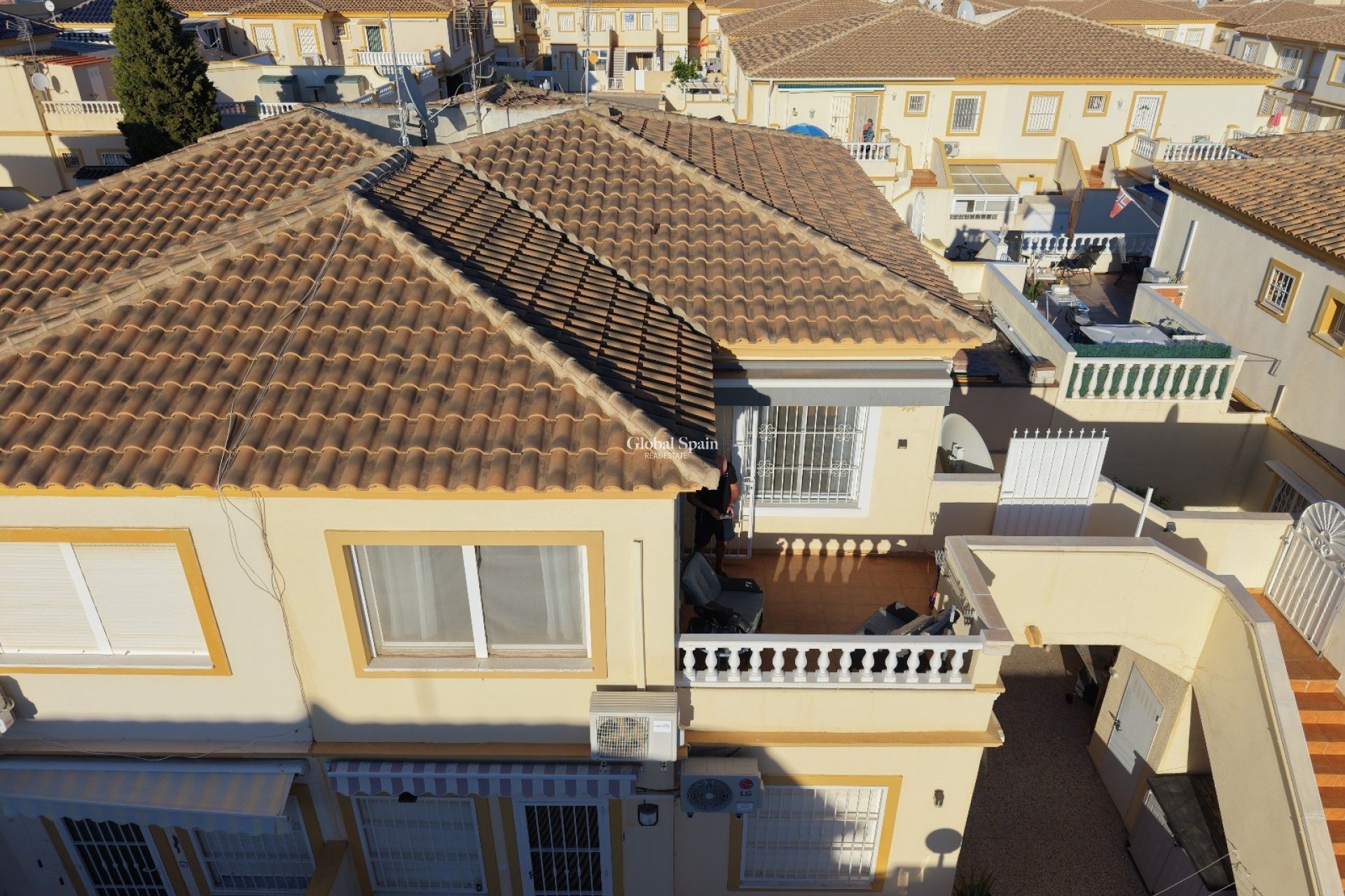 Wederverkoop - APPARTEMENT -
ORIHUELA COSTA - Playa Flamenca