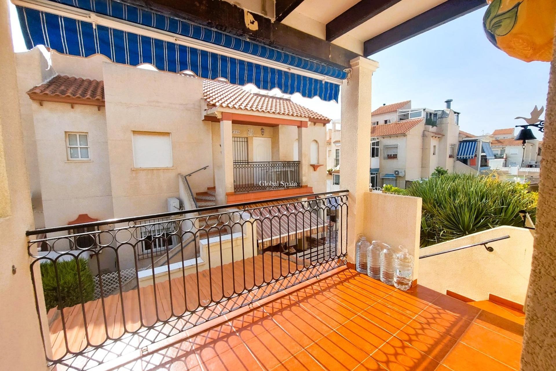 Wederverkoop - APPARTEMENT -
ORIHUELA COSTA - Playa Flamenca