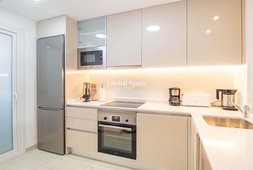 Wederverkoop - Appartement -
ORIHUELA COSTA - Playa Flamenca