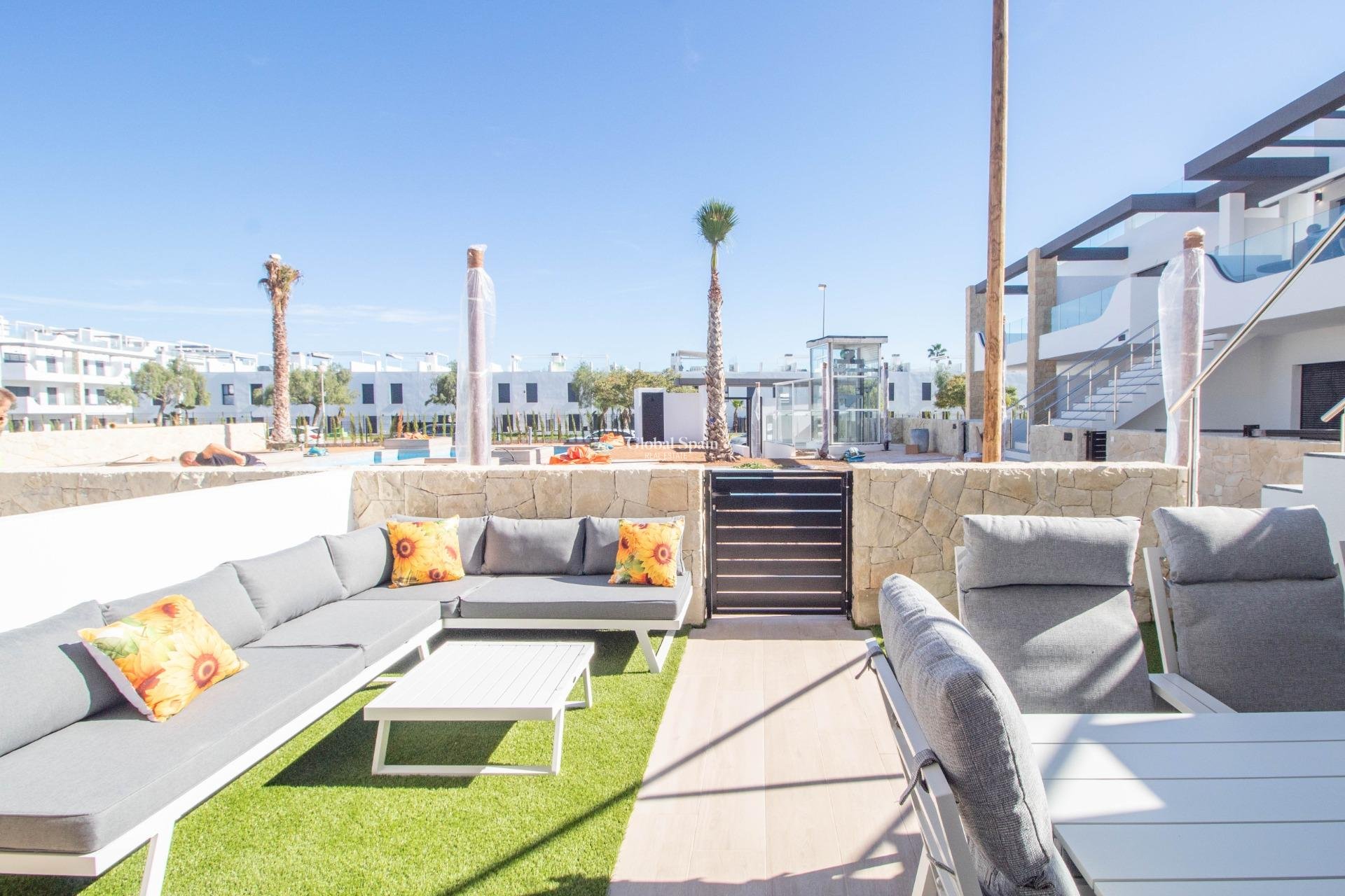 Wederverkoop - Appartement -
ORIHUELA COSTA - Punta Prima