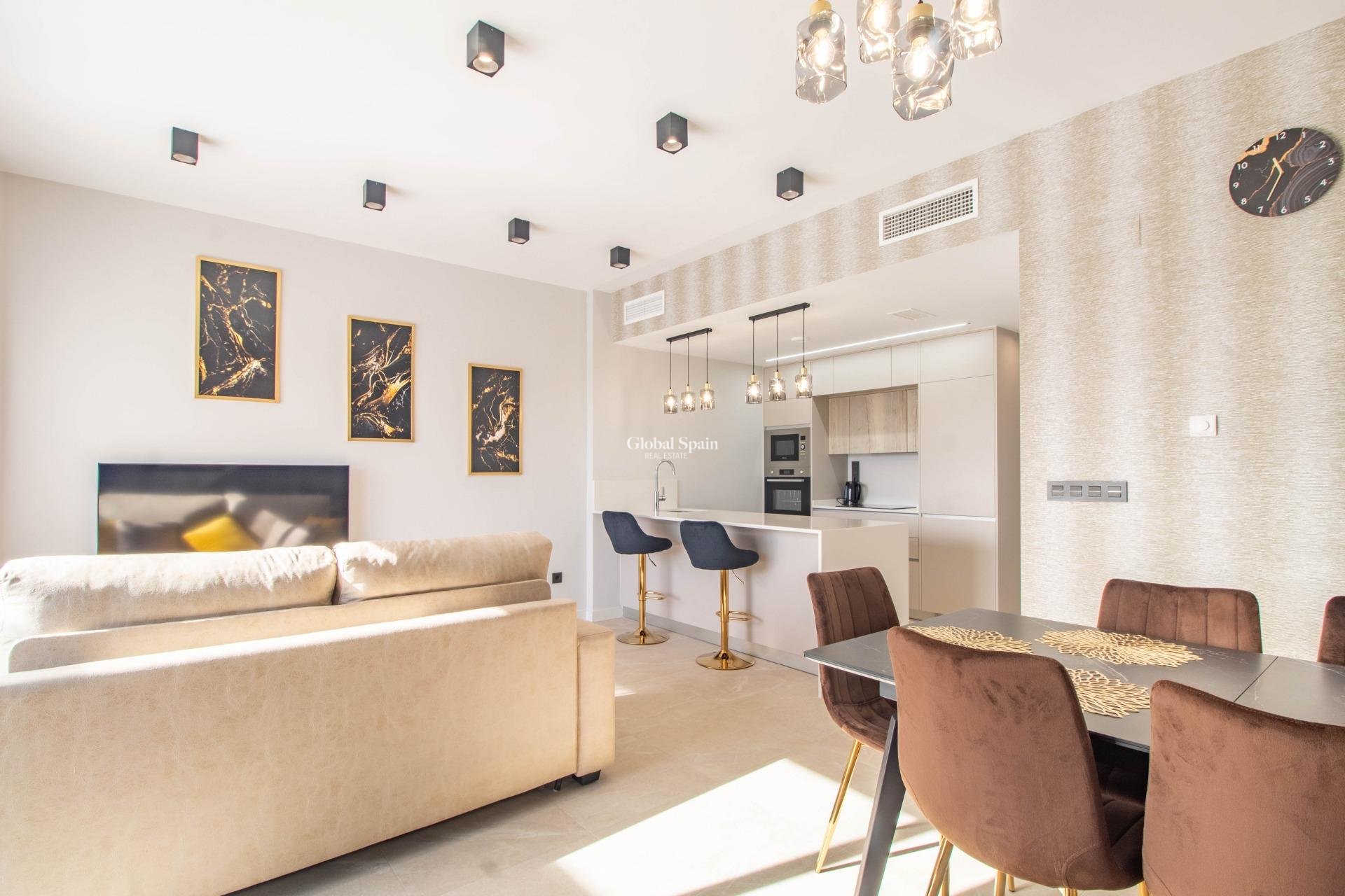 Wederverkoop - Appartement -
ORIHUELA COSTA - Punta Prima