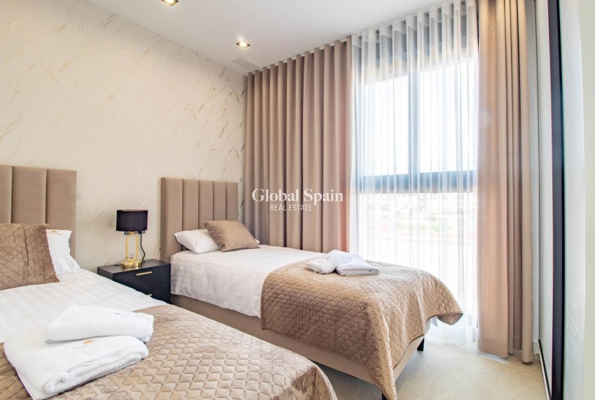 Wederverkoop - Appartement -
ORIHUELA COSTA - Punta Prima