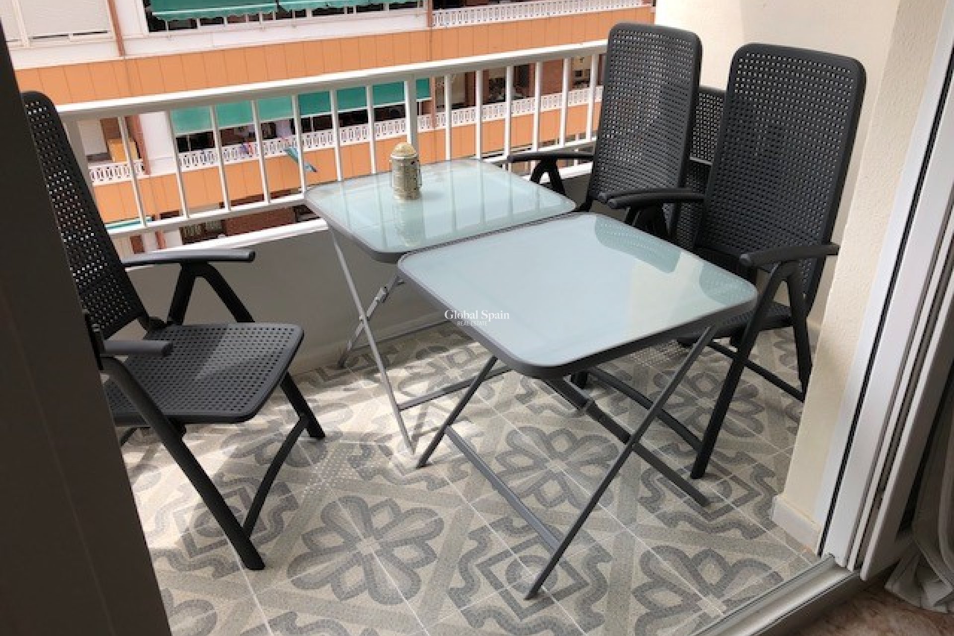 Wederverkoop - Appartement -
ORIHUELA COSTA - Punta Prima