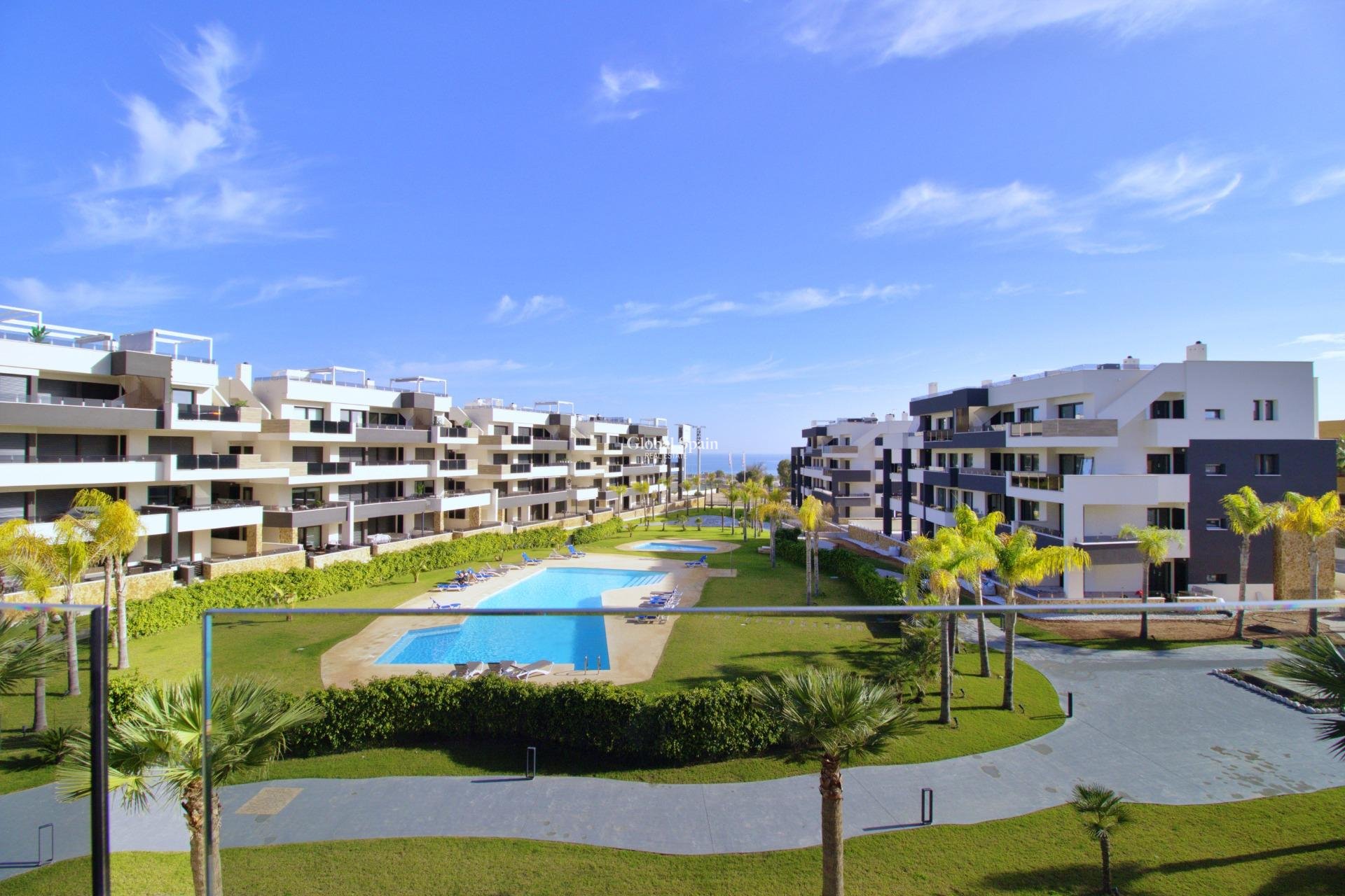 Wederverkoop - APPARTEMENT -
ORIHUELA COSTA - Punta Prima