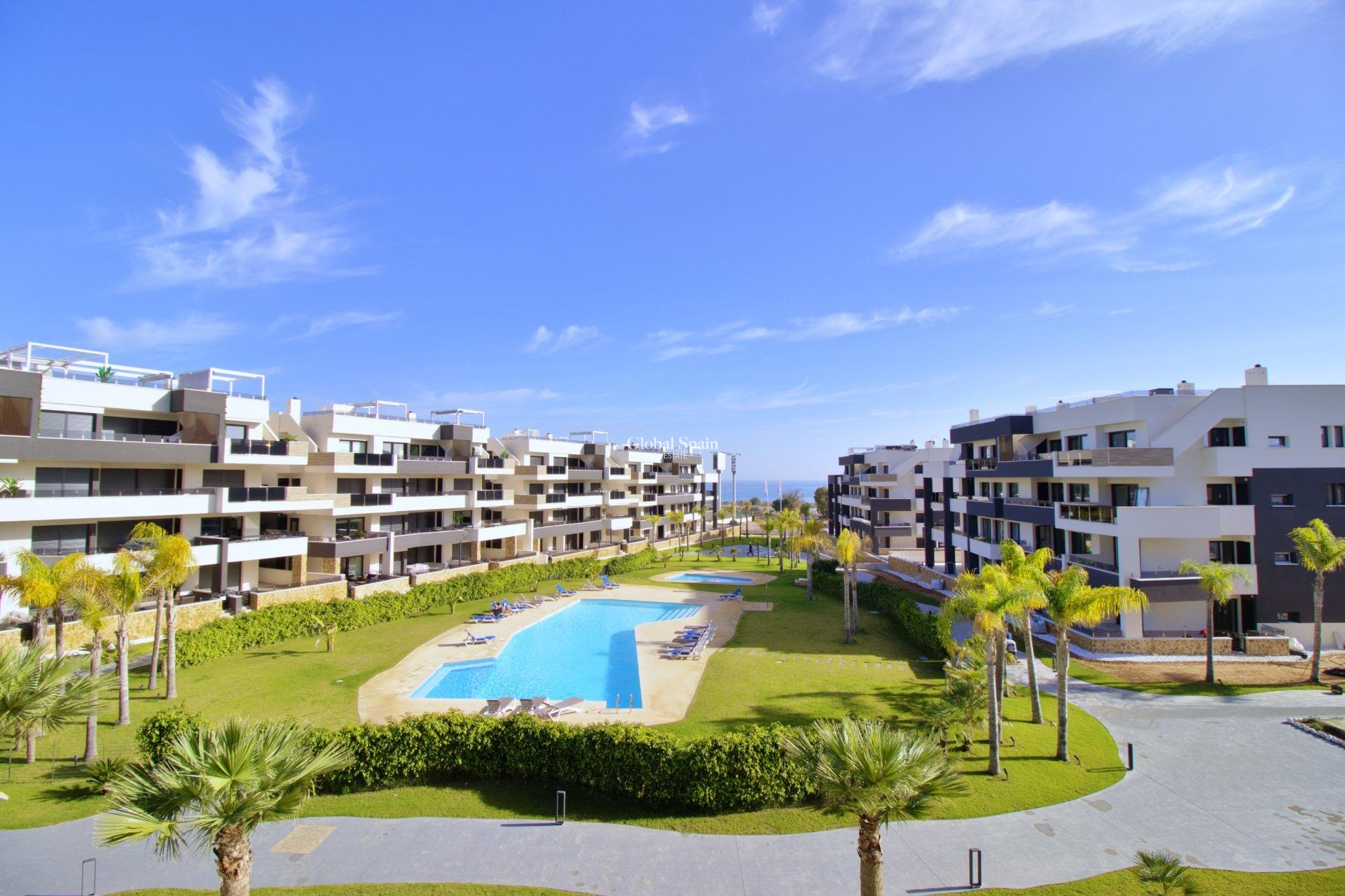 Wederverkoop - APPARTEMENT -
ORIHUELA COSTA - Punta Prima