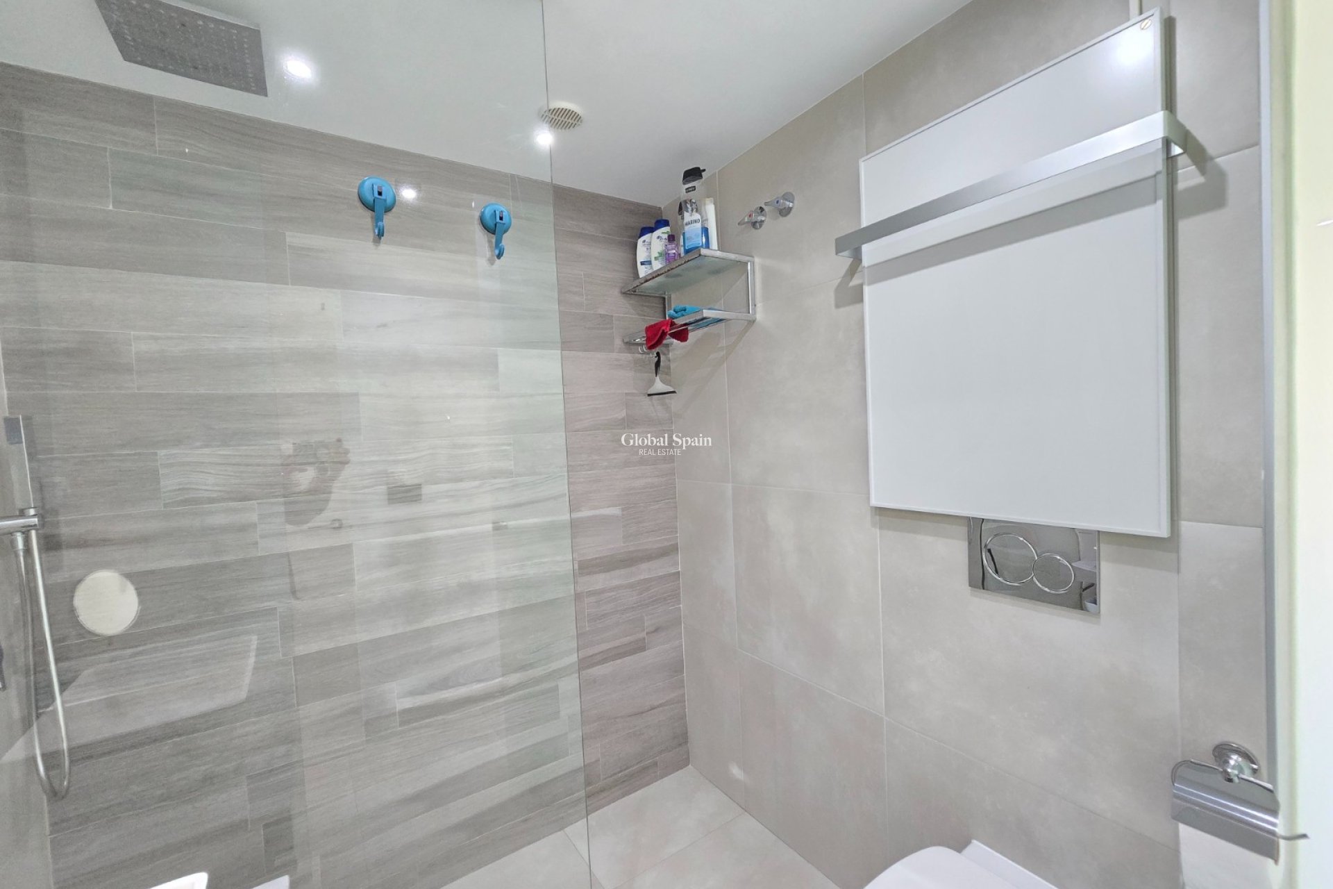 Wederverkoop - APPARTEMENT -
ORIHUELA COSTA - Punta Prima *