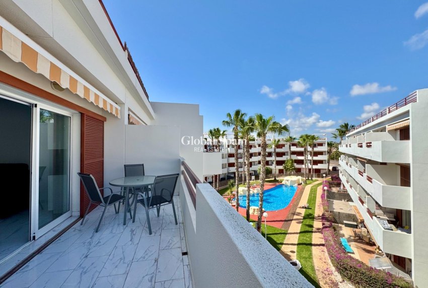 Wederverkoop - APPARTEMENT -
ORIHUELA COSTA - Punta Prima