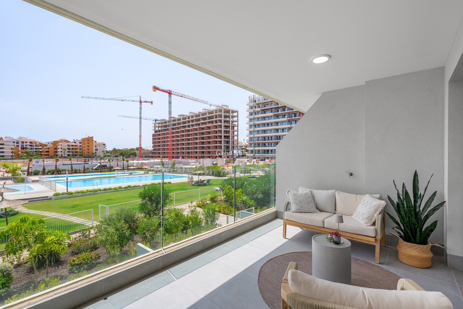 Wederverkoop - APPARTEMENT -
ORIHUELA COSTA - Punta Prima