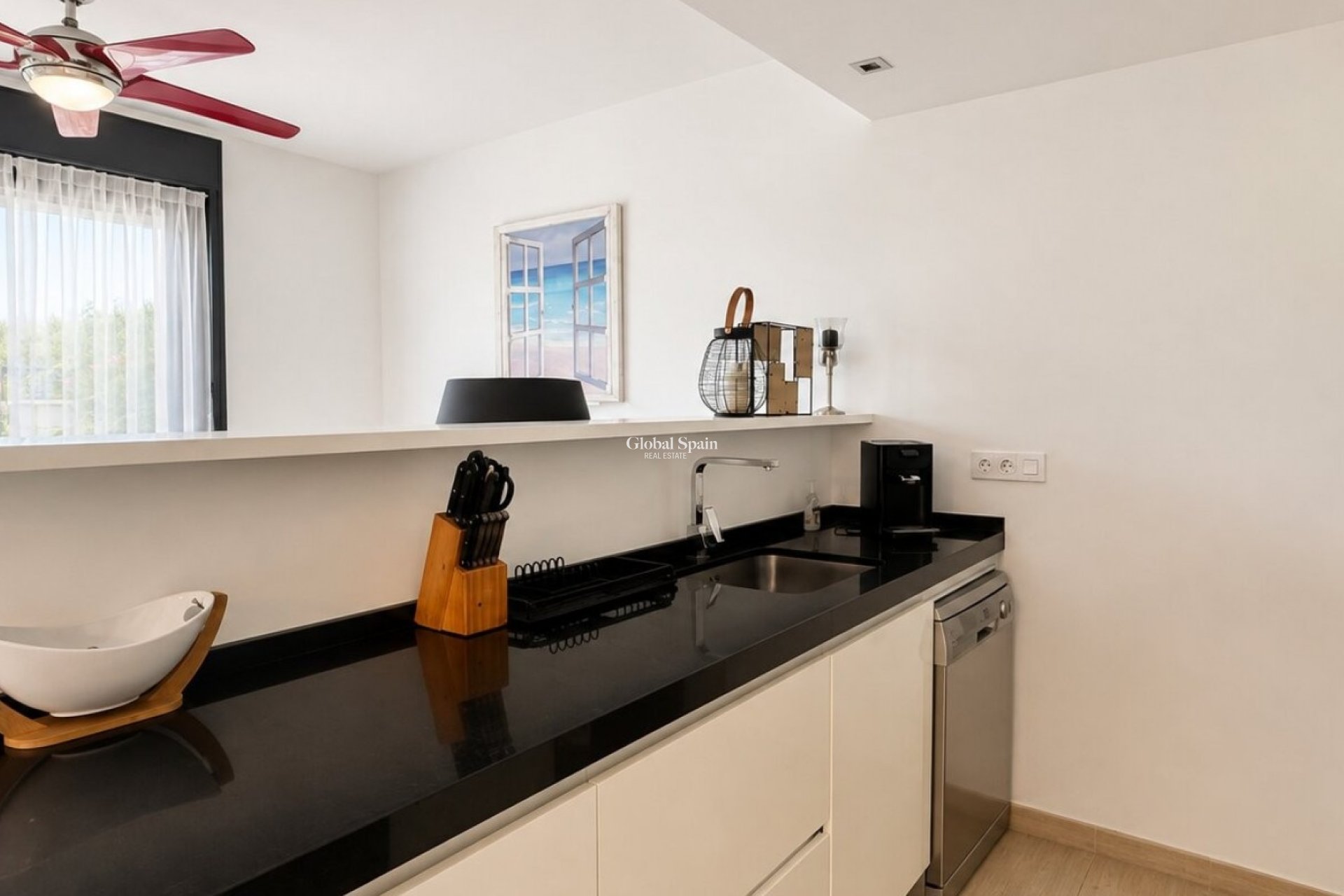 Wederverkoop - APPARTEMENT -
ORIHUELA COSTA - Punta Prima
