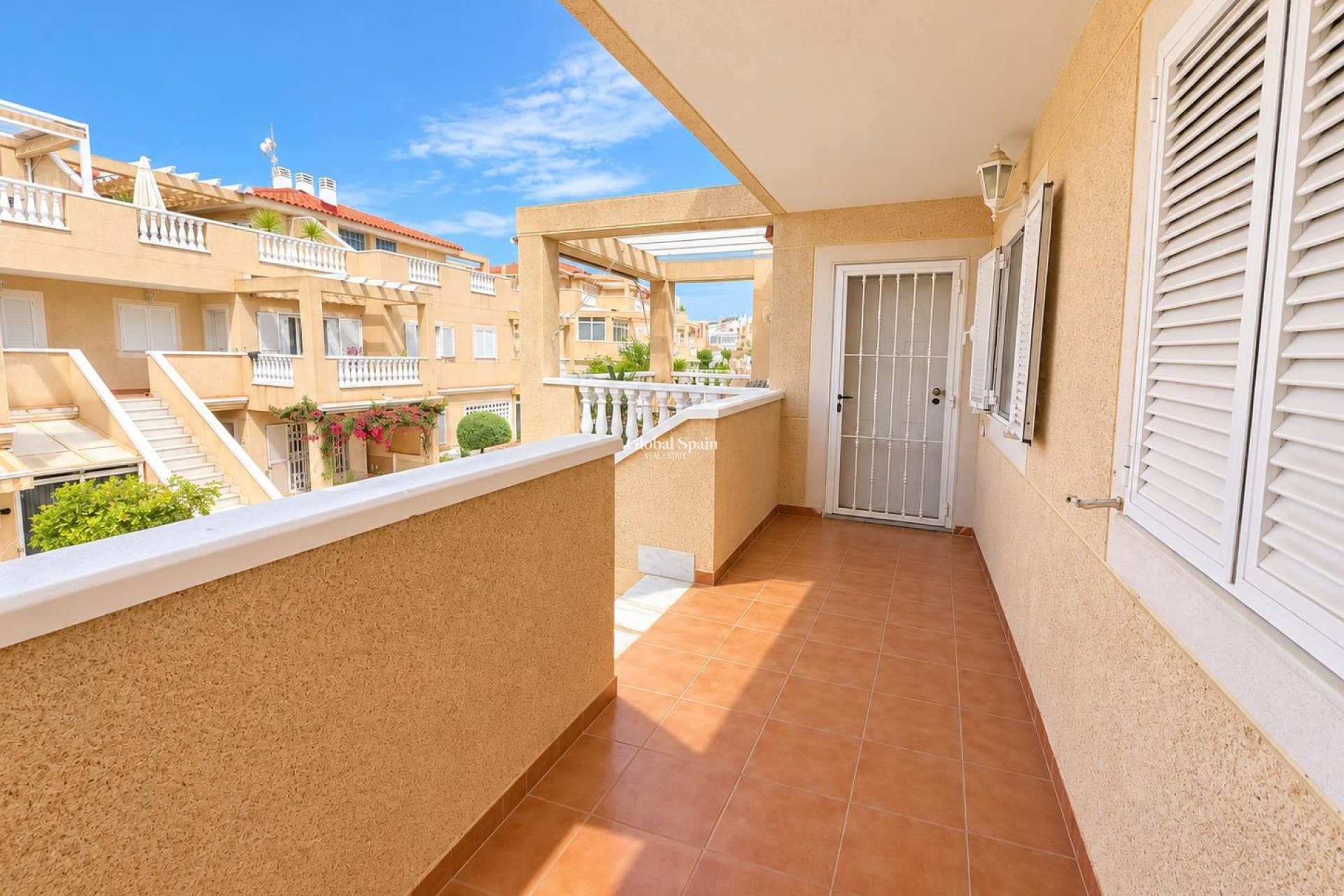 Wederverkoop - APPARTEMENT -
ORIHUELA COSTA - Punta Prima