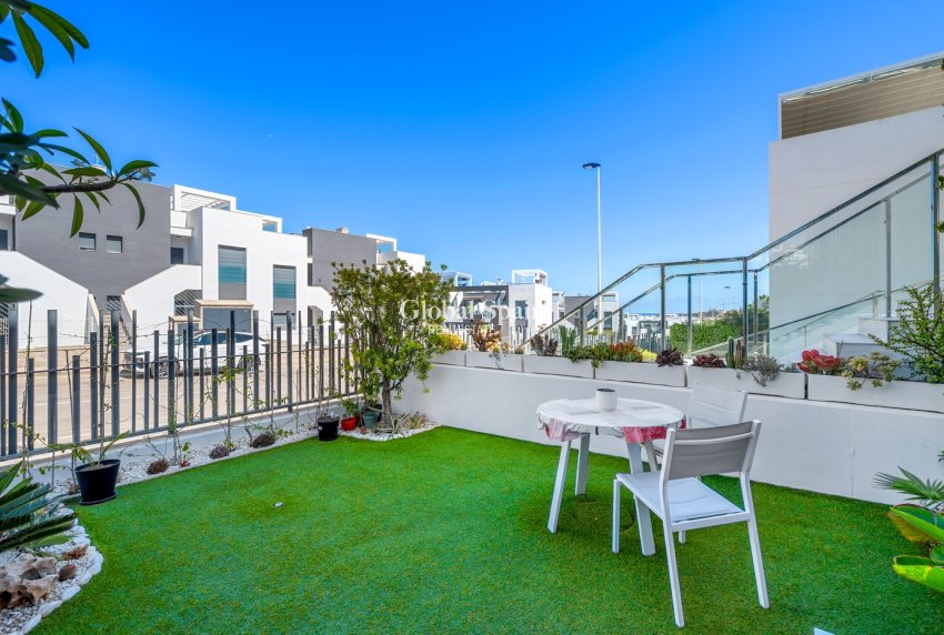 Wederverkoop - Appartement -
ORIHUELA COSTA - Punta Prima