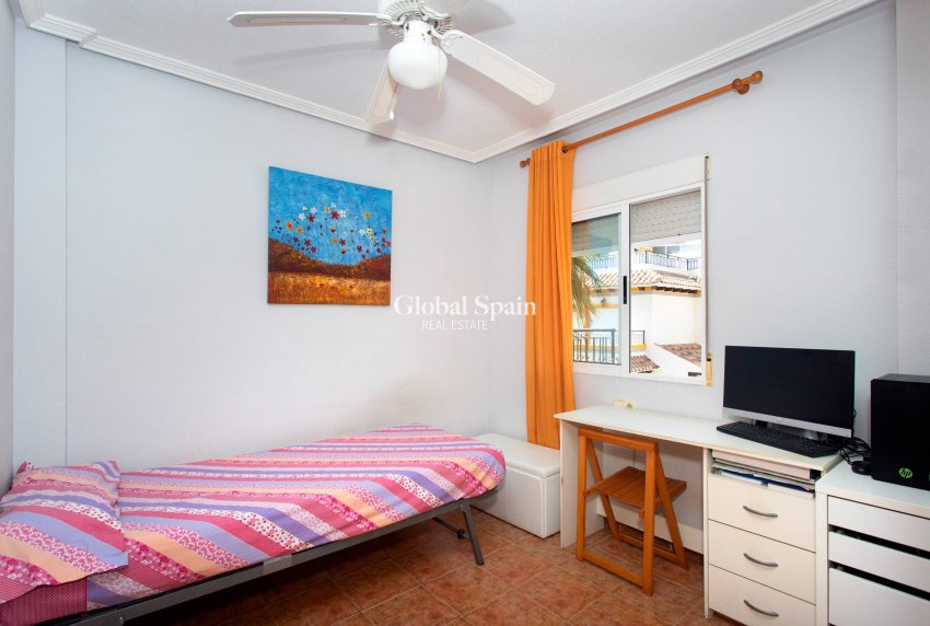 Wederverkoop - APPARTEMENT -
ORIHUELA COSTA - Rocio Del Mar