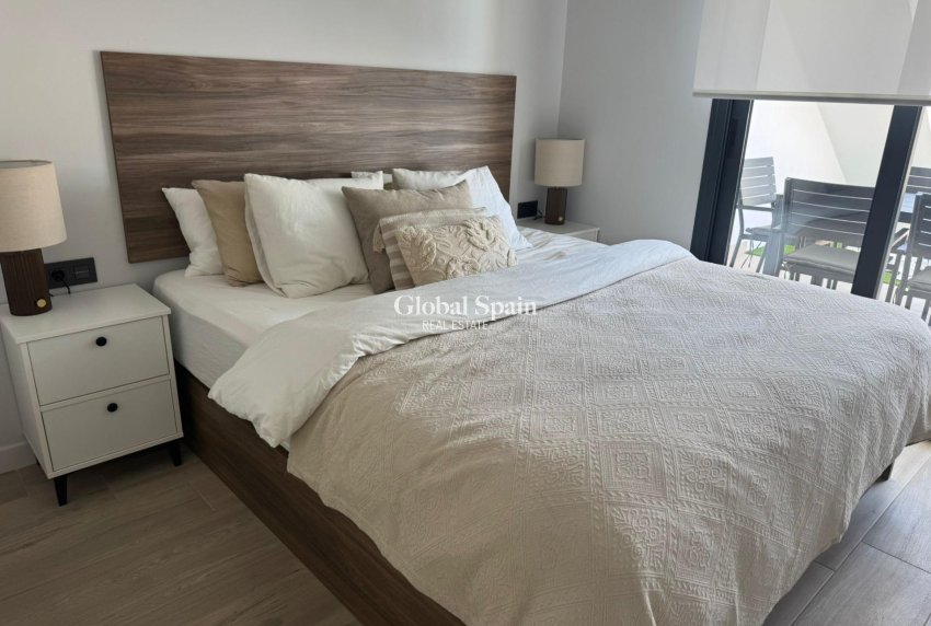 Wederverkoop - APPARTEMENT -
ORIHUELA COSTA - Rocio Del Mar