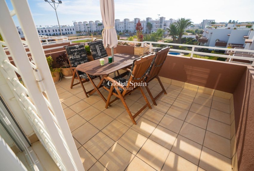 Wederverkoop - APPARTEMENT -
ORIHUELA COSTA - Rocio Del Mar