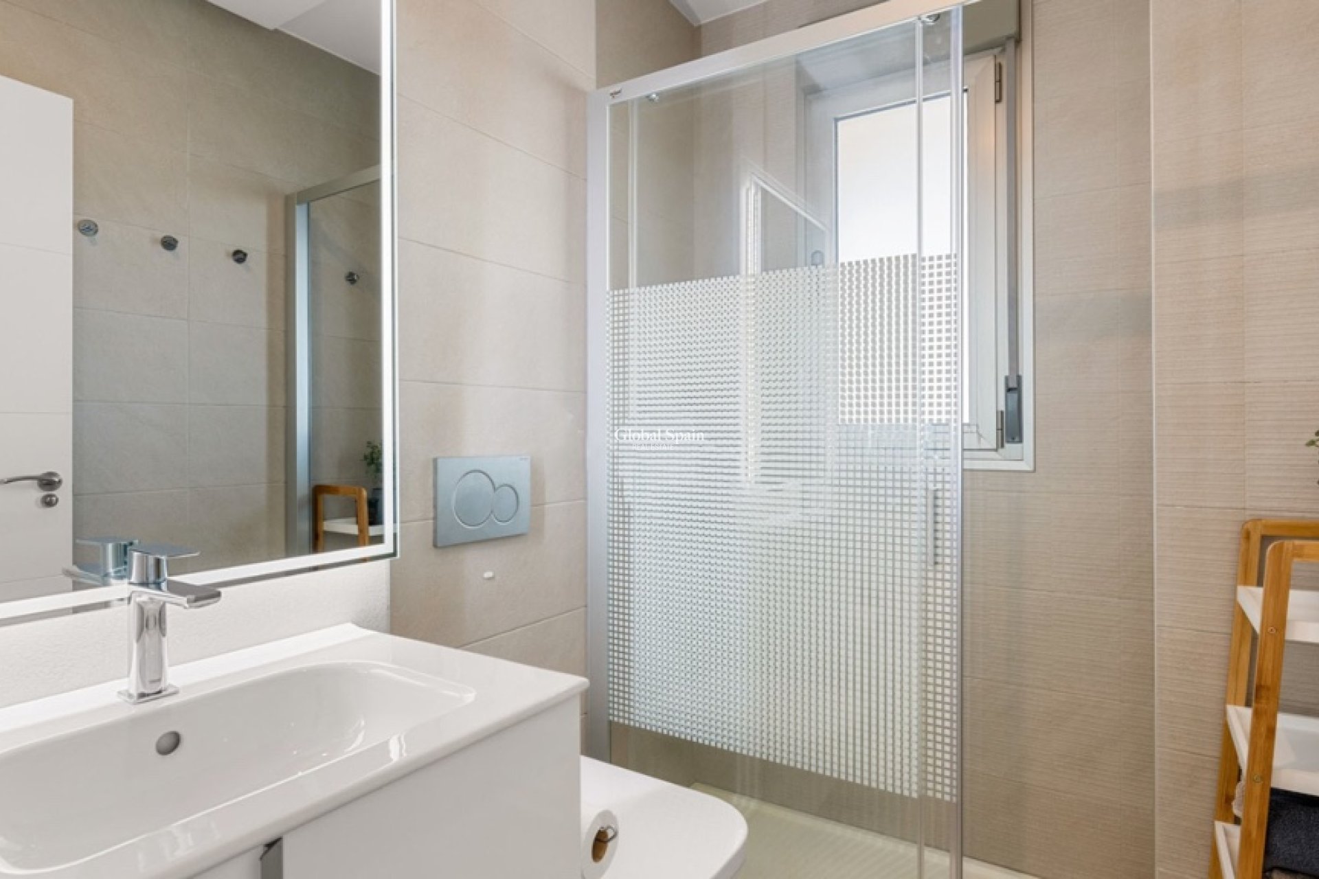 Wederverkoop - Appartement -
ORIHUELA COSTA - VILLAMARTÍN