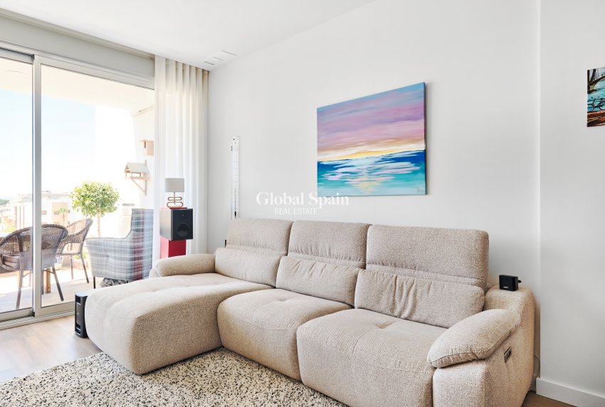 Wederverkoop - Appartement -
ORIHUELA COSTA - VILLAMARTÍN