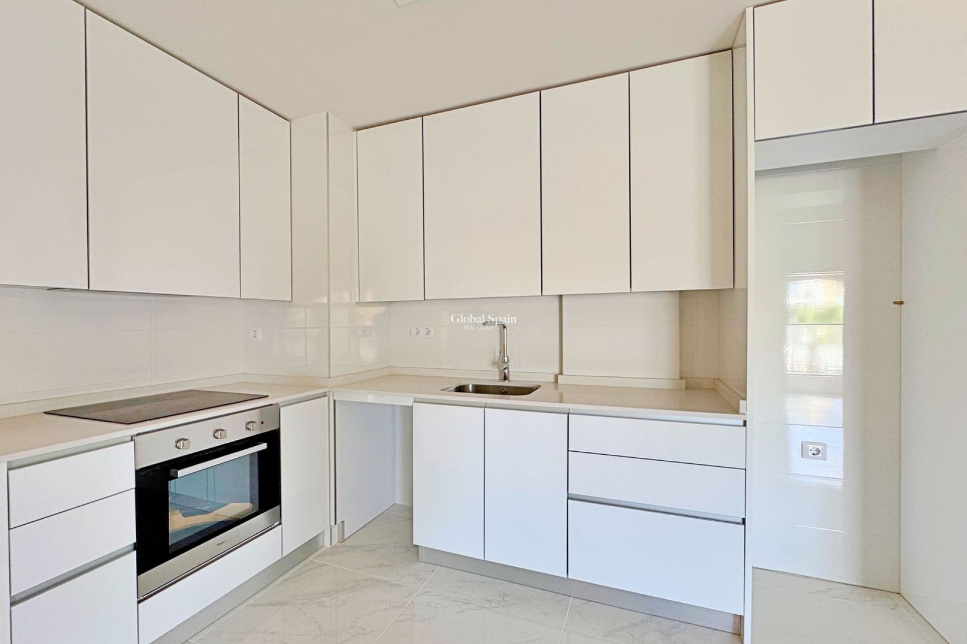 Wederverkoop - APPARTEMENT -
ORIHUELA COSTA - VILLAMARTÍN