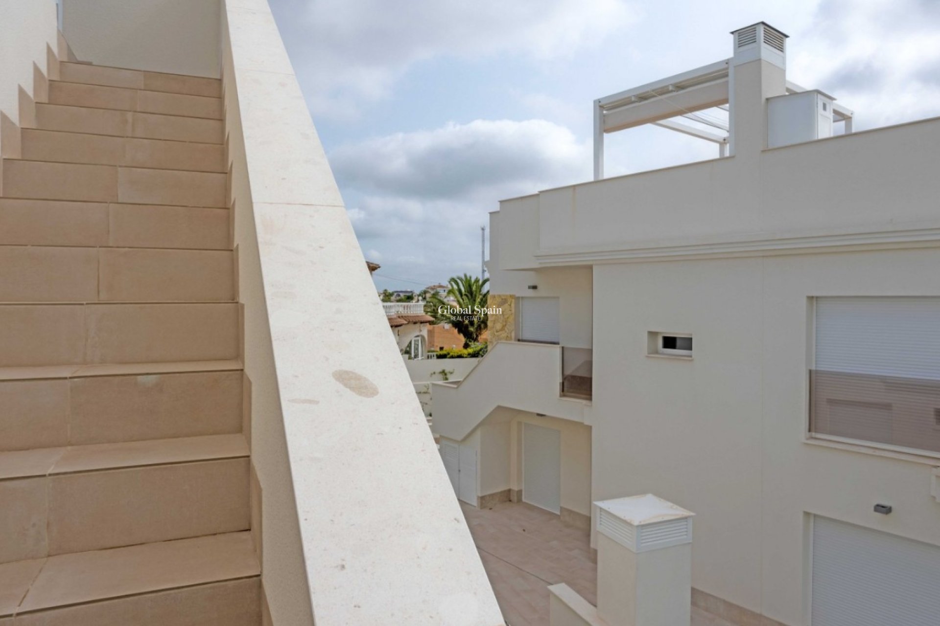 Wederverkoop - APPARTEMENT -
ORIHUELA COSTA - VILLAMARTÍN